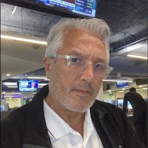 Meet your Posher, Johnny